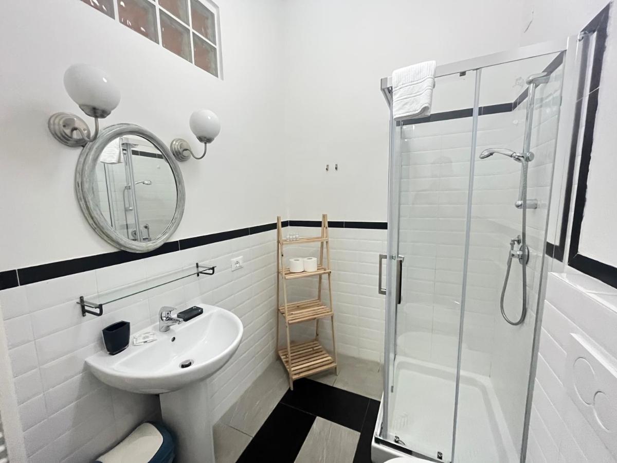 Trainspot Accommodation 斯培西亚 外观 照片